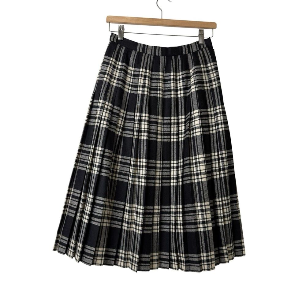 VTG Deans Scotland Pleated Wool Skirt Sz10 Midi Black Tartan Plaid Dark Academia